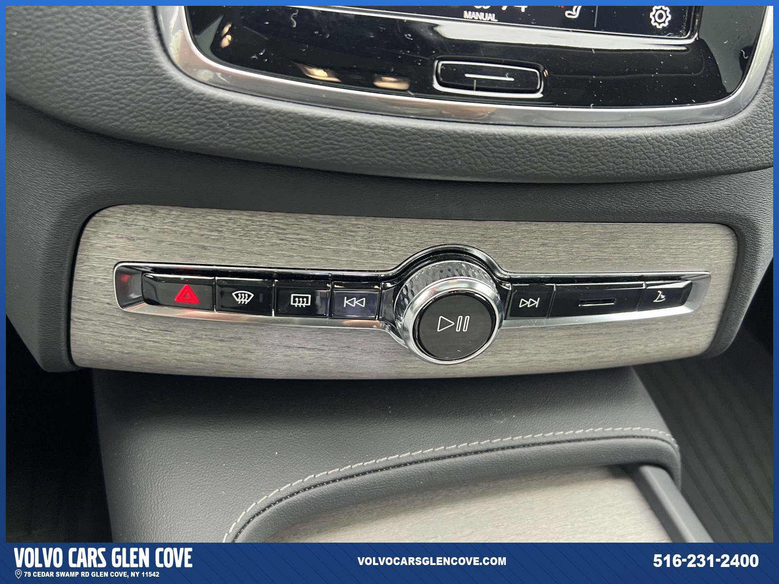 Certified 2023 Volvo XC90 B6 Ultimate w/ Protection Package Premier AWD/4WD image 30