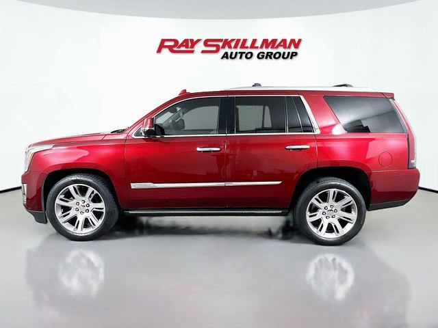Used 2016 Cadillac Escalade Premium AWD/4WD image 4