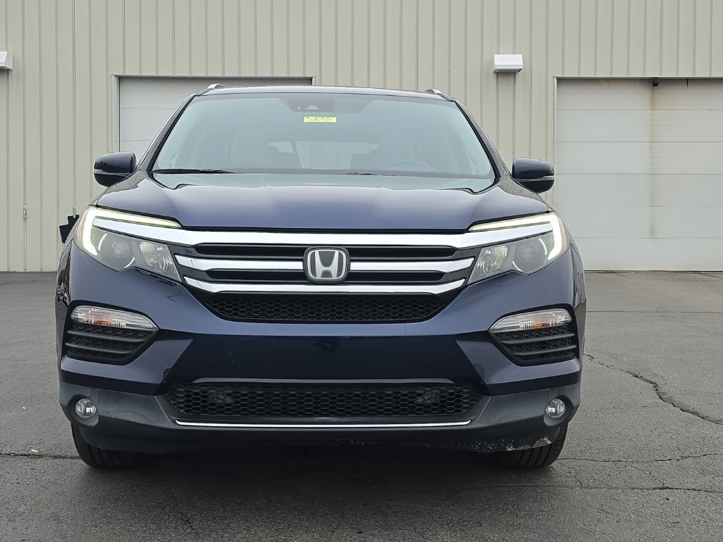 Used 2016 Honda Pilot Elite image 2