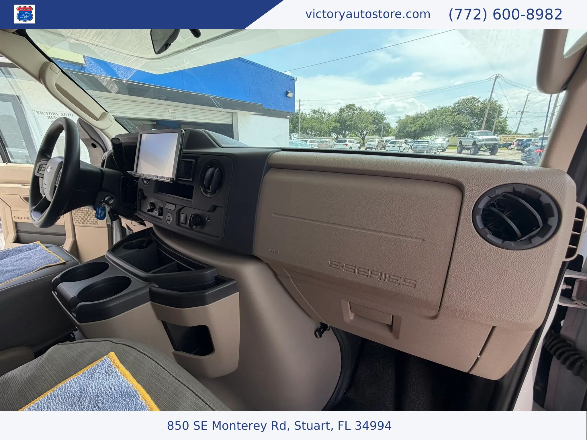 Used 2021 Ford E-450 and Econoline 450 Super Duty w/ Motorhome Prep Package RWD image 19