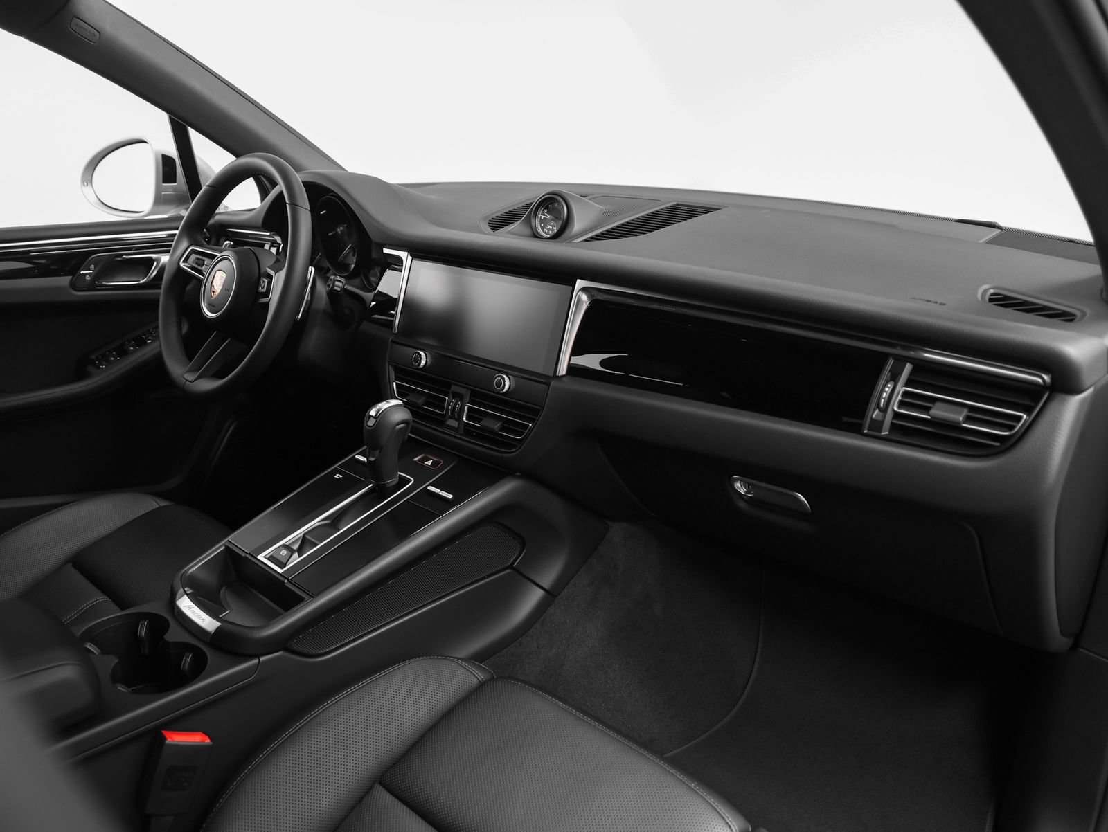 New 2026 Porsche Macan AWD/4WD image 22