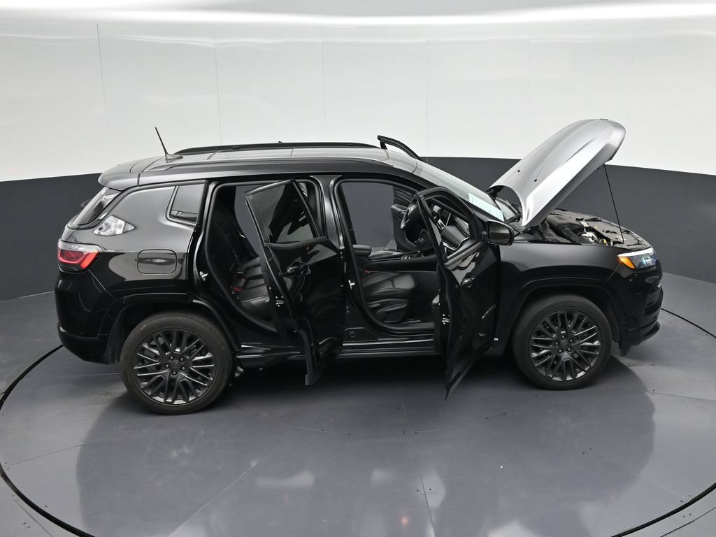 Used 2024 Jeep Compass Limited w/ High Altitude Package AWD/4WD image 43