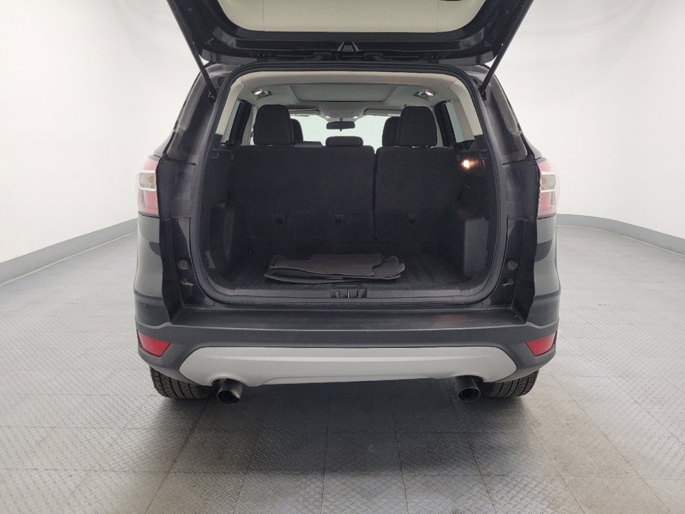 Used 2018 Ford Escape SE image 29