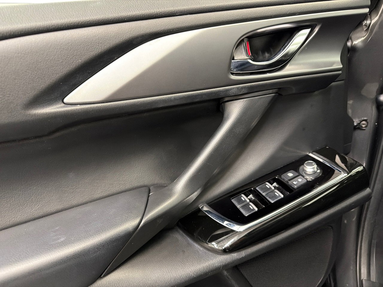 Used 2023 MAZDA CX-9 Touring Plus image 36