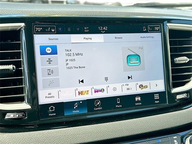 New 2026 Chrysler Voyager LX FWD image 9