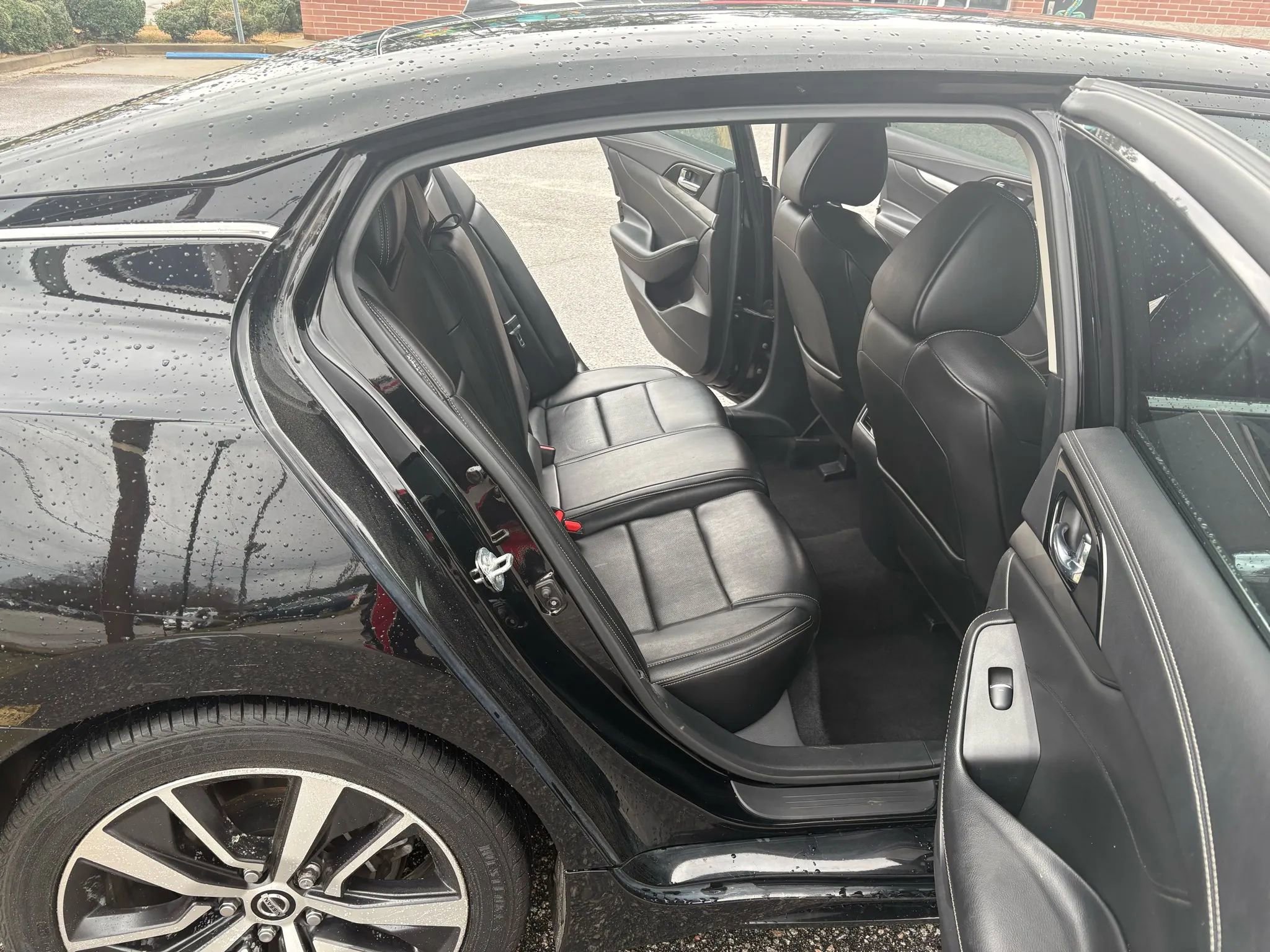 Used 2022 Nissan Maxima SV w/ Floor Mat Group image 7