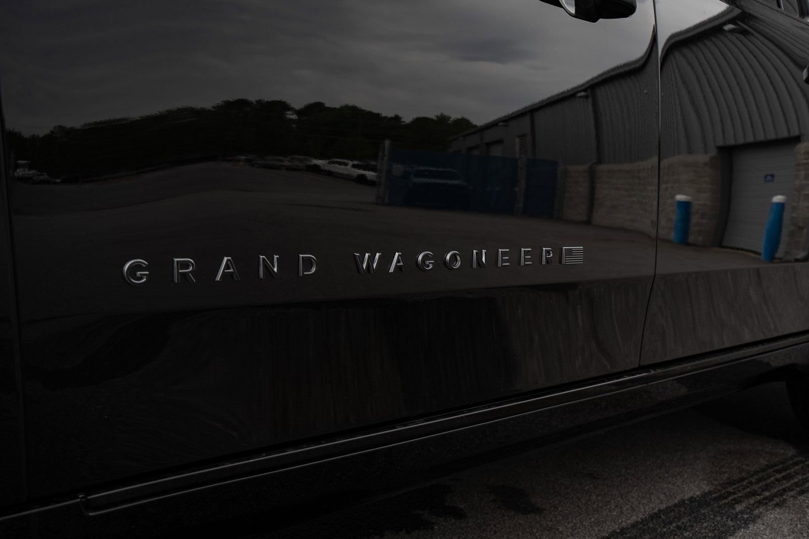 Used 2024 Jeep Grand Wagoneer L Series II w/ Quick Order Packagew 28T image 12