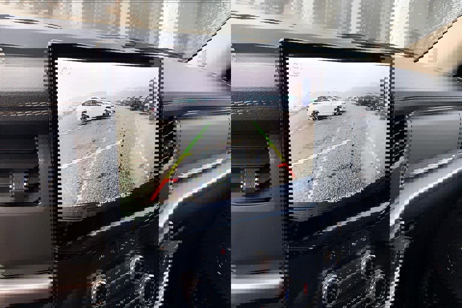 Used 2024 Ford Expedition XLT image 27