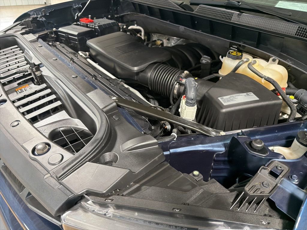 Used 2019 Chevrolet Silverado 1500 RST AWD/4WD image 42