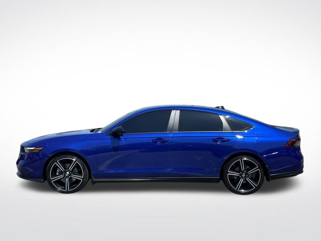 Certified 2025 Honda Accord Sport image 2