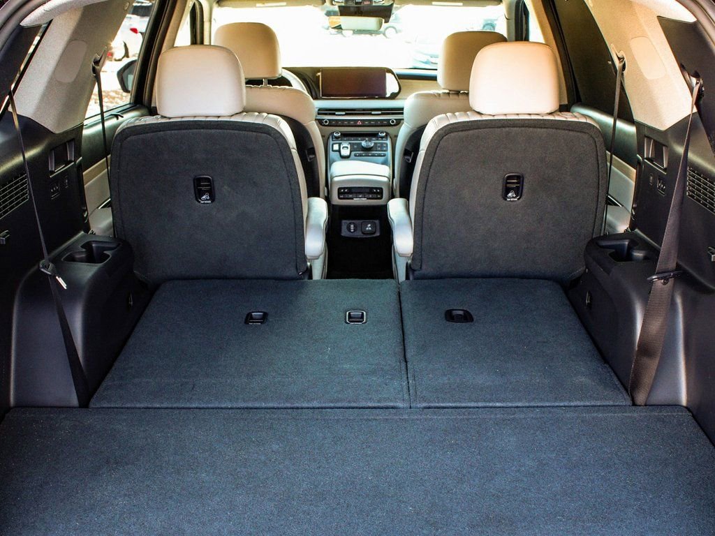 Used 2023 Hyundai Palisade Limited image 49