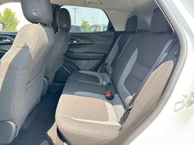 Used 2023 Chevrolet TrailBlazer LT FWD image 23