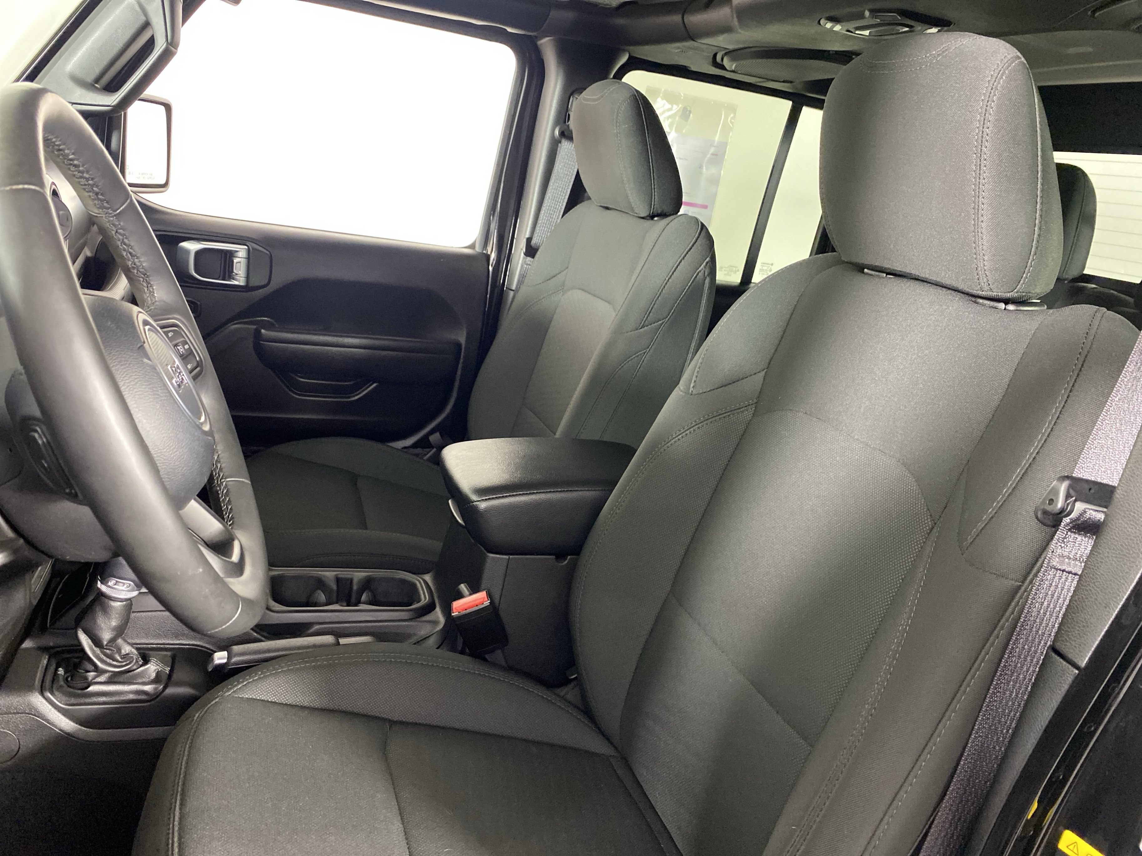 Used 2022 Jeep Gladiator Sport AWD/4WD image 15