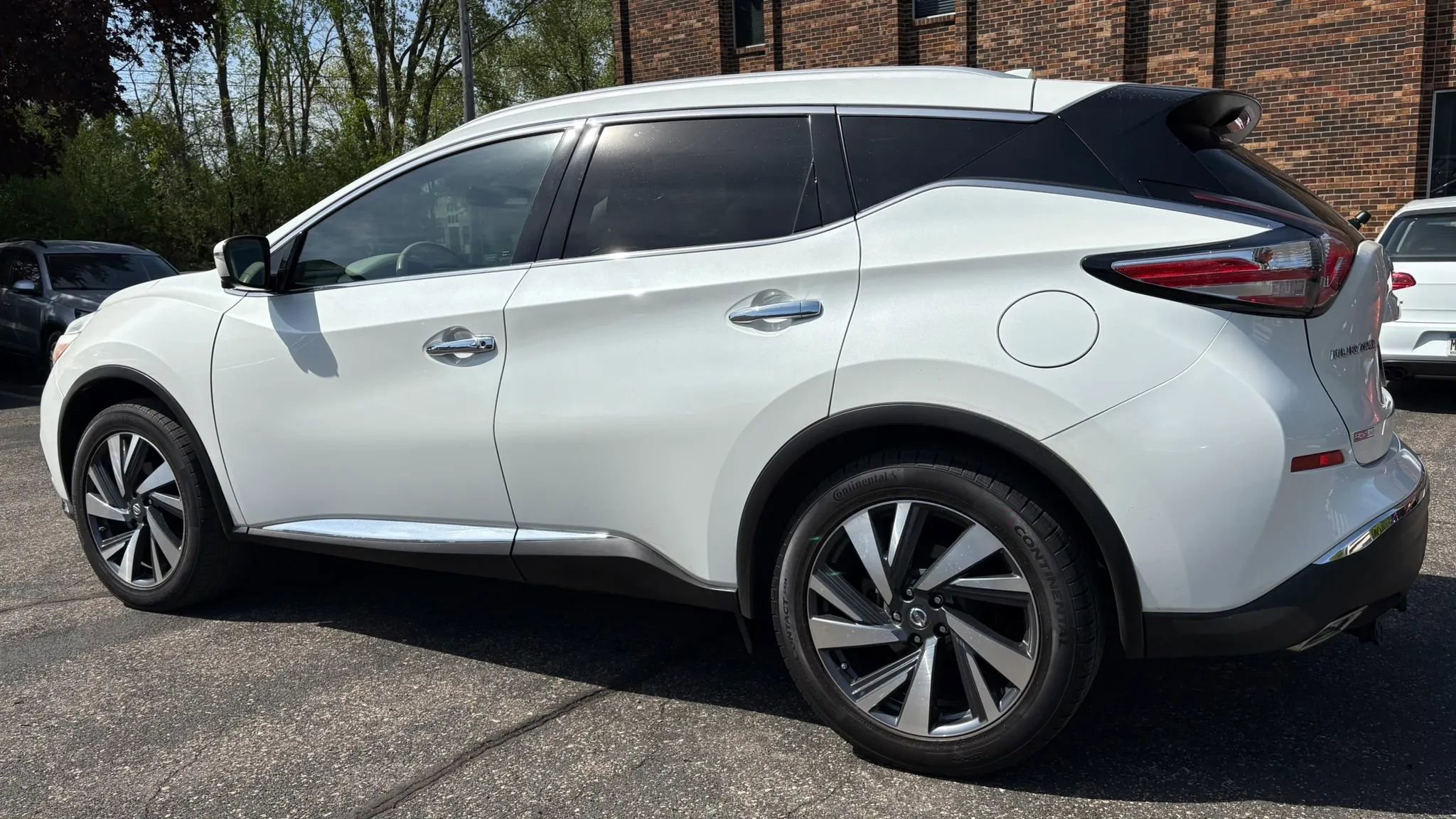 Used 2017 Nissan Murano Platinum w/ Platinum Technology Package AWD/4WD image 6