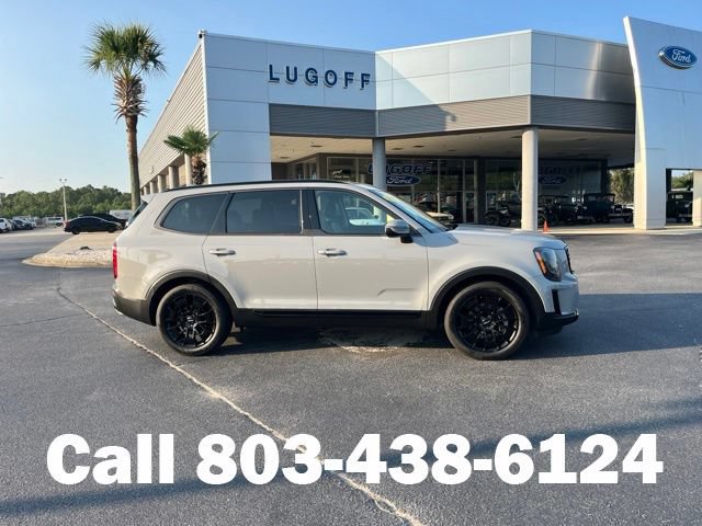 Used 2022 Kia Telluride EX w/ EX Premium Package AWD/4WD image 2