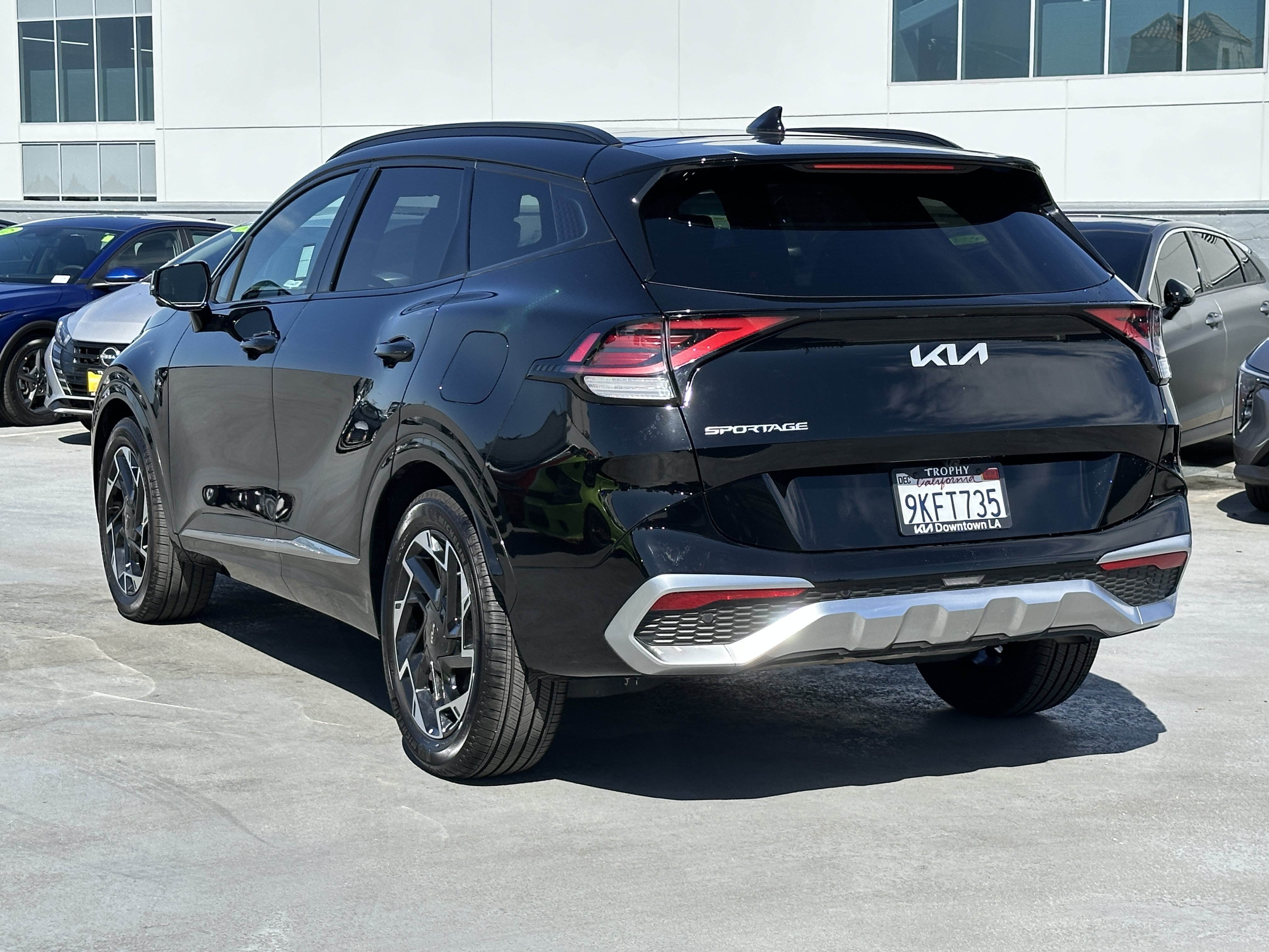 Certified 2024 Kia Sportage SX FWD image 4