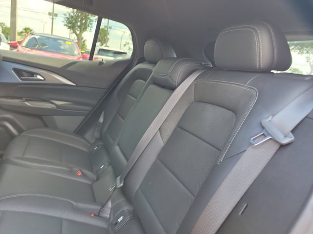 Certified 2025 Chevrolet Equinox EV LT w/ Convenience Package FWD image 17