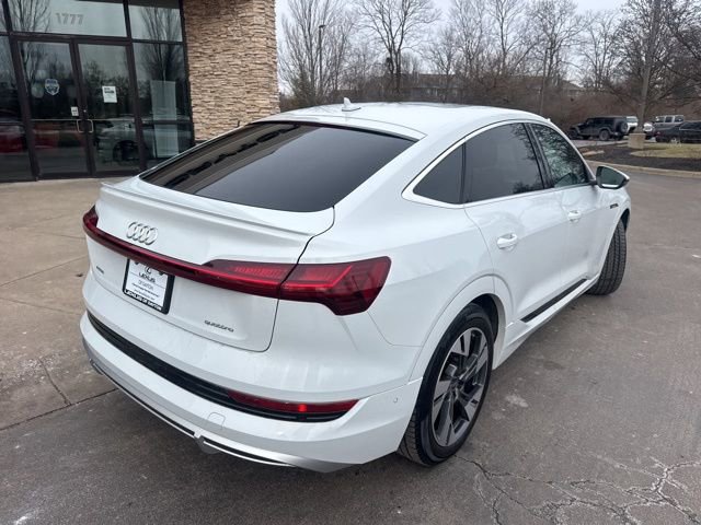 Used 2023 Audi e-tron Premium Plus w/ Premium Plus Package video 3