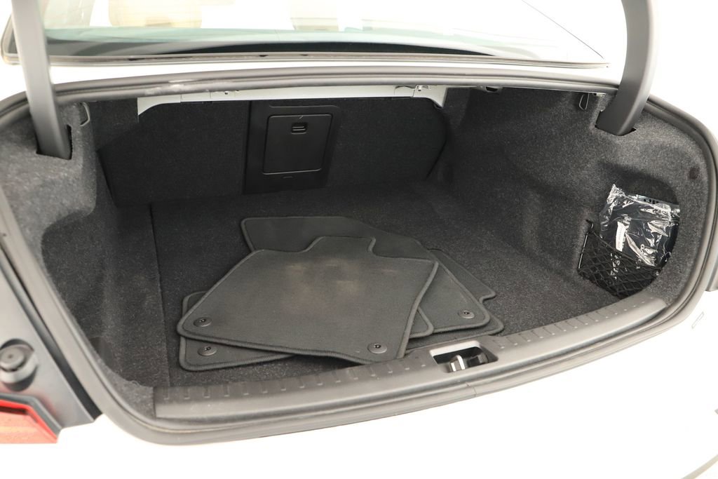 Used 2020 Volvo S60 T6 Inscription image 34