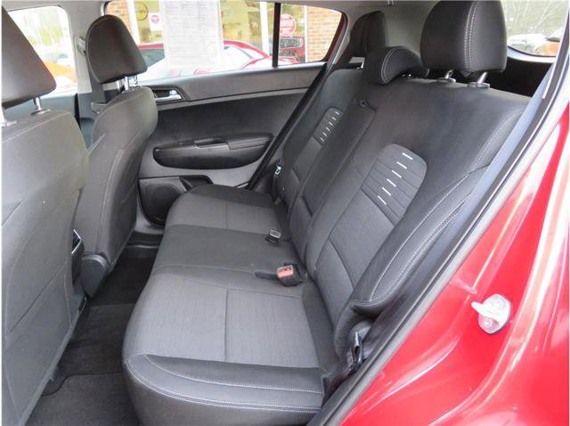 Used 2021 Kia Sportage LX w/ LX AWD Popular Package image 4