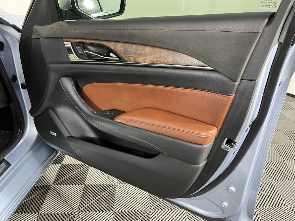 Used 2017 Cadillac CTS Vsport Premium Luxury RWD image 16