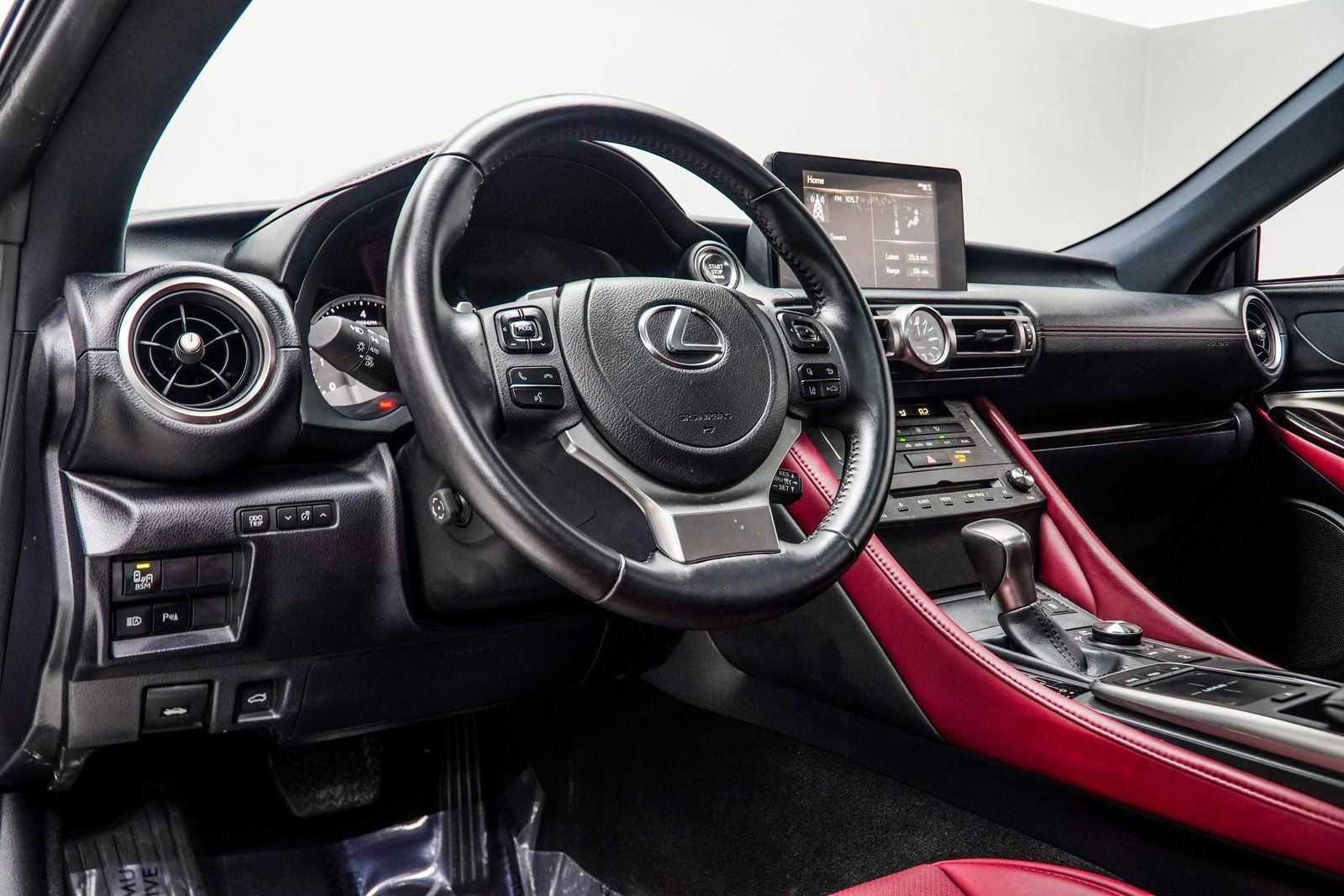 Used 2024 Lexus RC 300 w/ Premium Package image 5