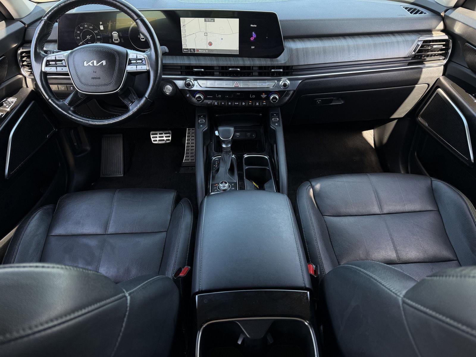 Used 2023 Kia Telluride SX AWD/4WD image 6