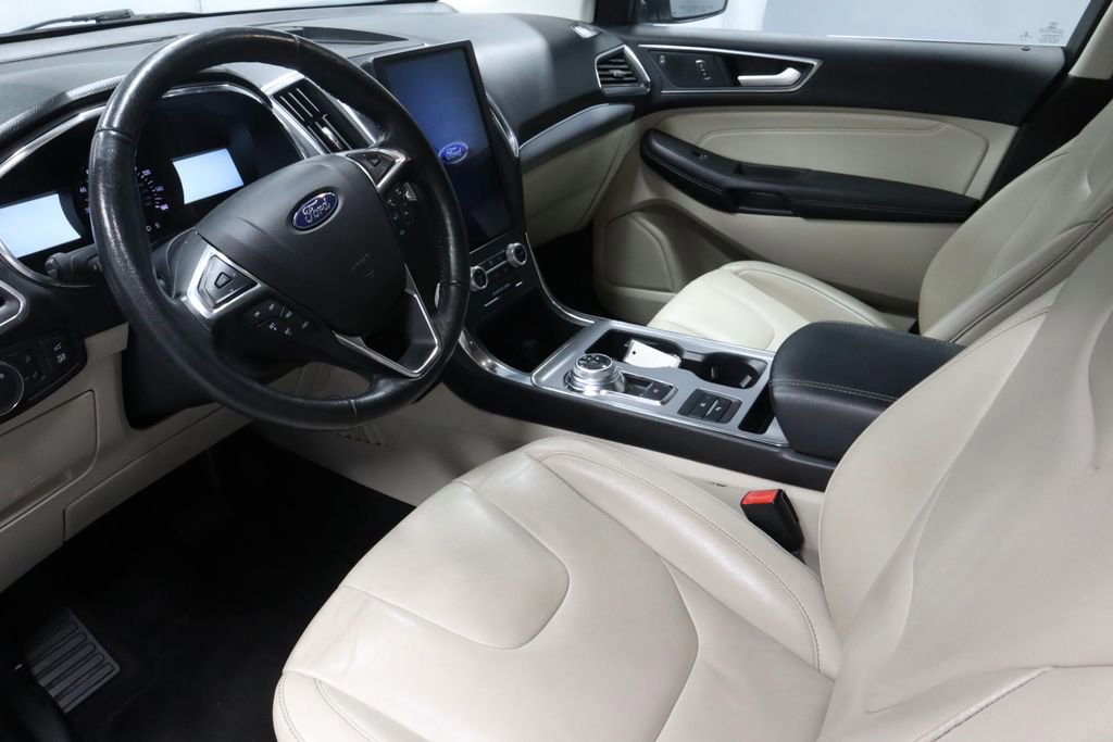 Certified 2021 Ford Edge Titanium w/ Cargo Accessory Package FWD image 22