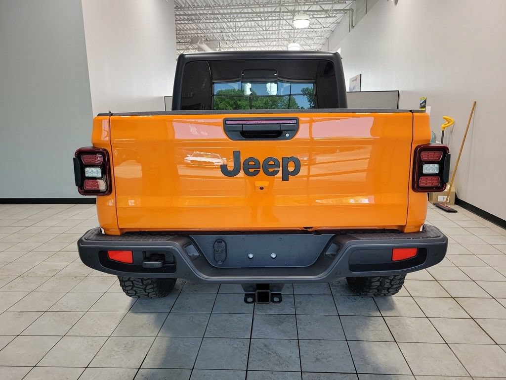 New 2025 Jeep Gladiator Sport AWD/4WD image 6