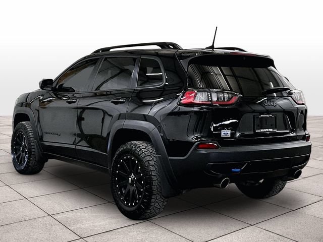 Used 2019 Jeep Cherokee Latitude AWD/4WD image 10