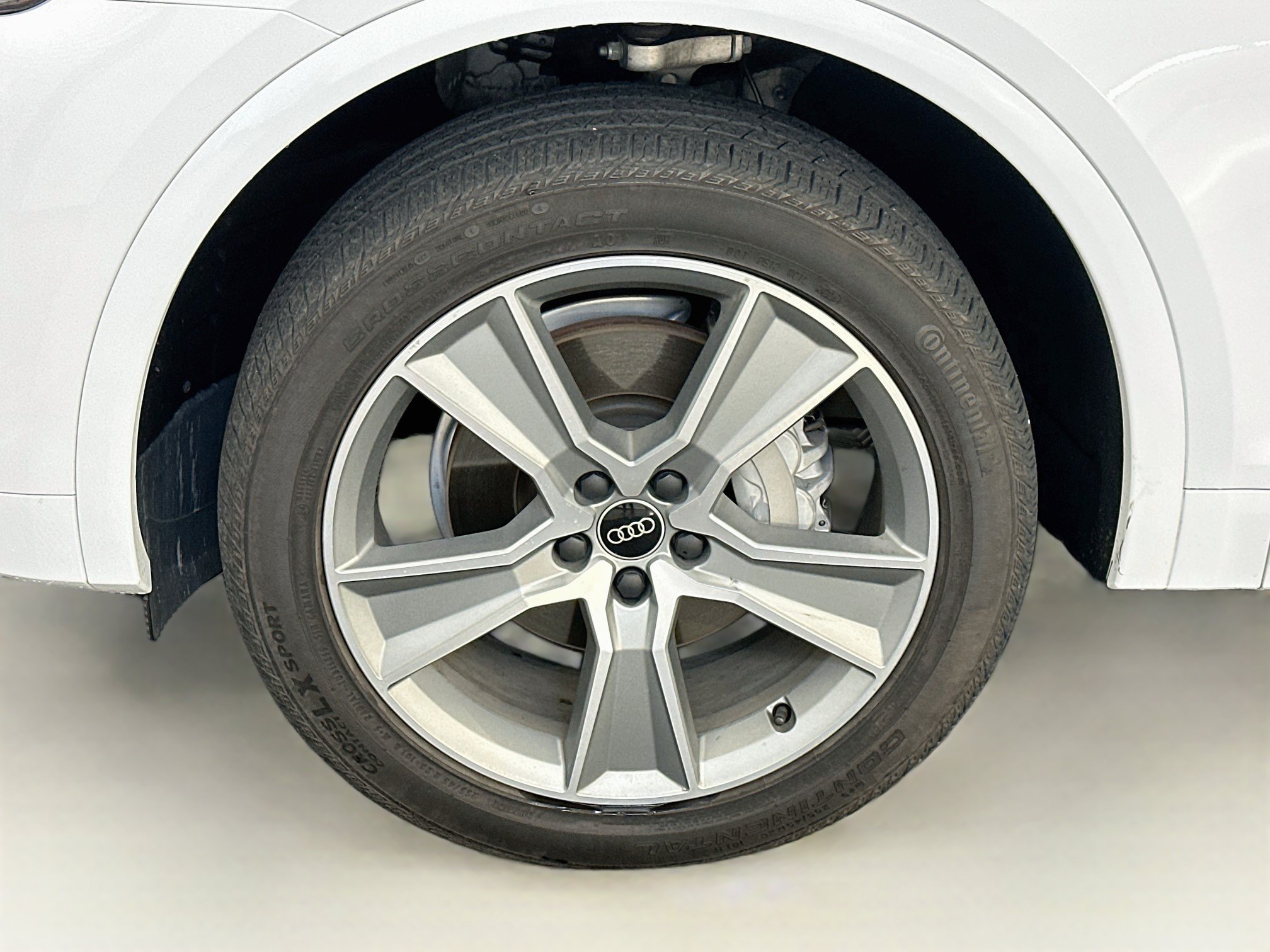 Used 2025 Audi Q5 2.0T Premium AWD/4WD image 36