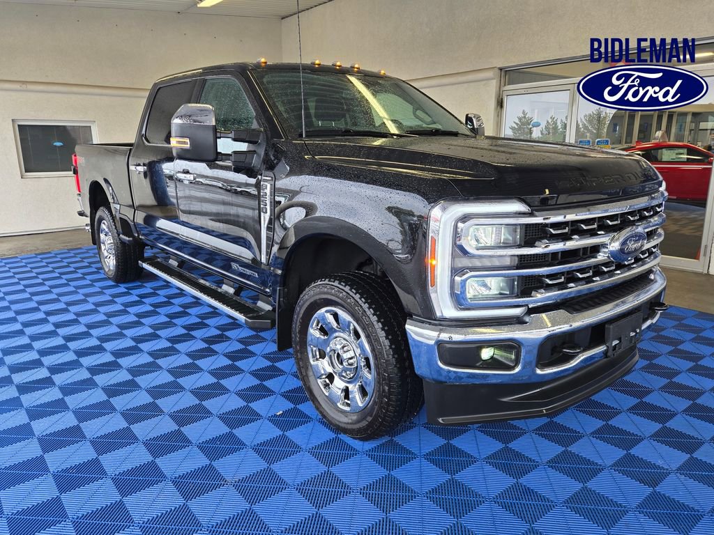 Used 2025 Ford F250 Lariat w/ Chrome Package image 1