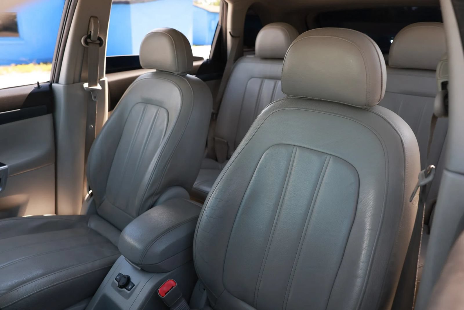 Used 2008 Saturn Vue XR w/ Premium Trim Package FWD image 13