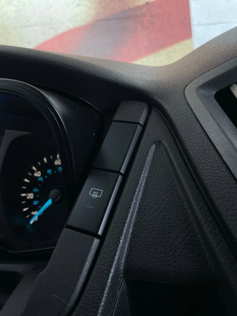 Used 2019 Ford Transit 150 XL image 35