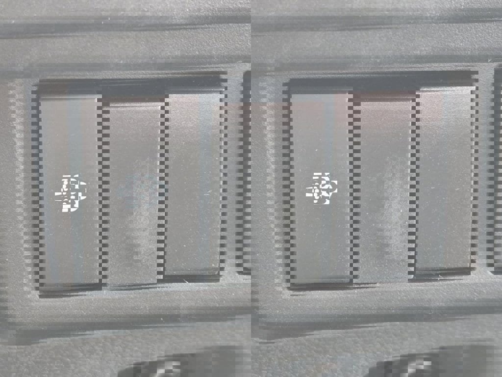 New 2025 Chevrolet Low Cab Forward 4500 XD image 18