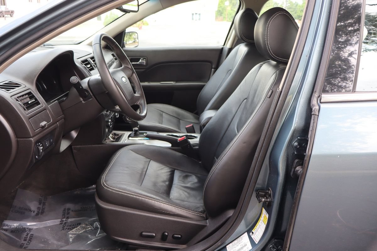 Used 2011 Ford Fusion SEL w/ 301A Rapid Spec Order Code FWD image 19