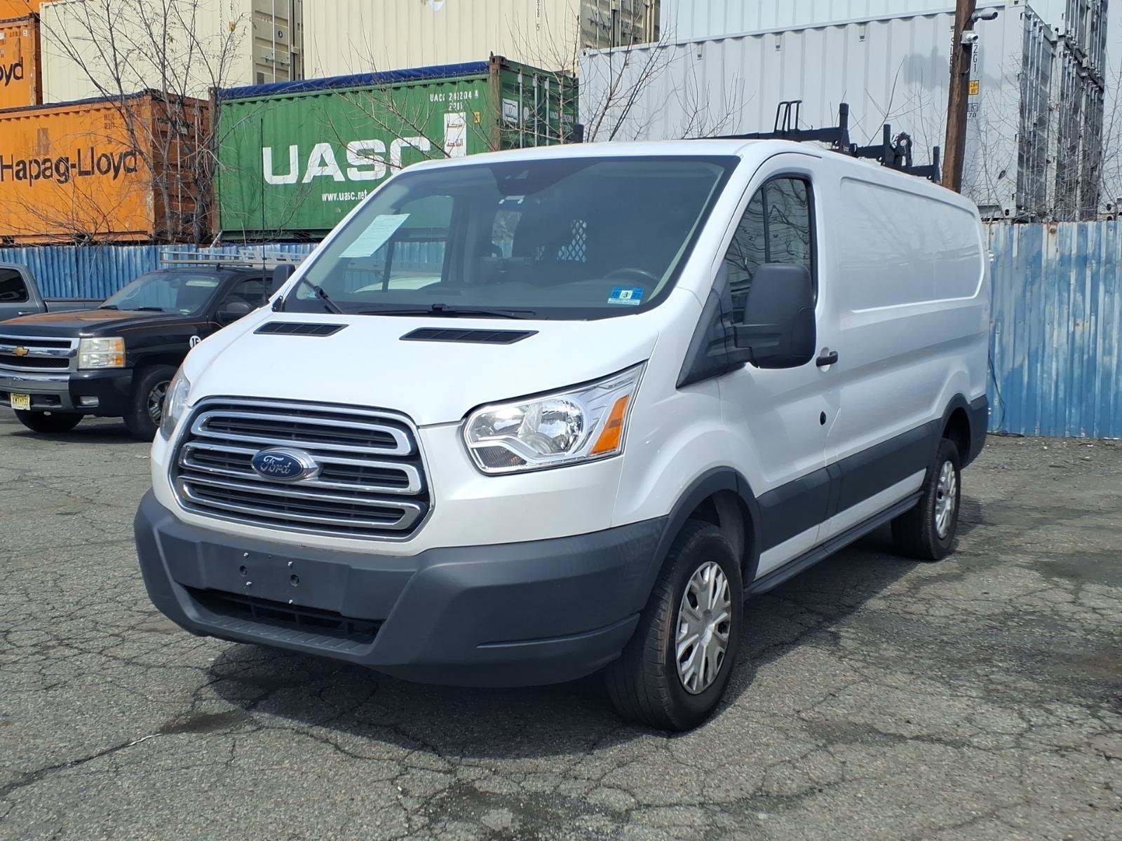 Used 2018 Ford Transit 250 130 Low Roof w/ Exterior Upgrade Package image 3