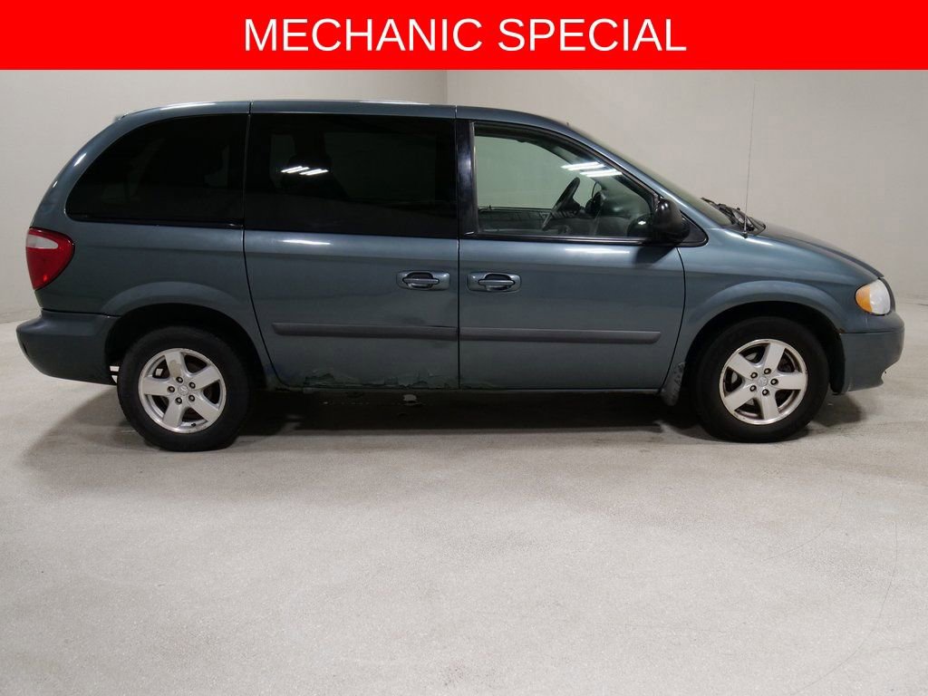Used 2007 Dodge Caravan SXT w/ Popular Equipment Group I image 10
