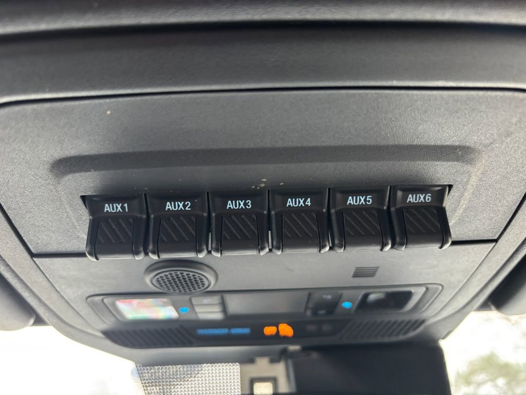 Used 2024 Ford Bronco Black Diamond image 30