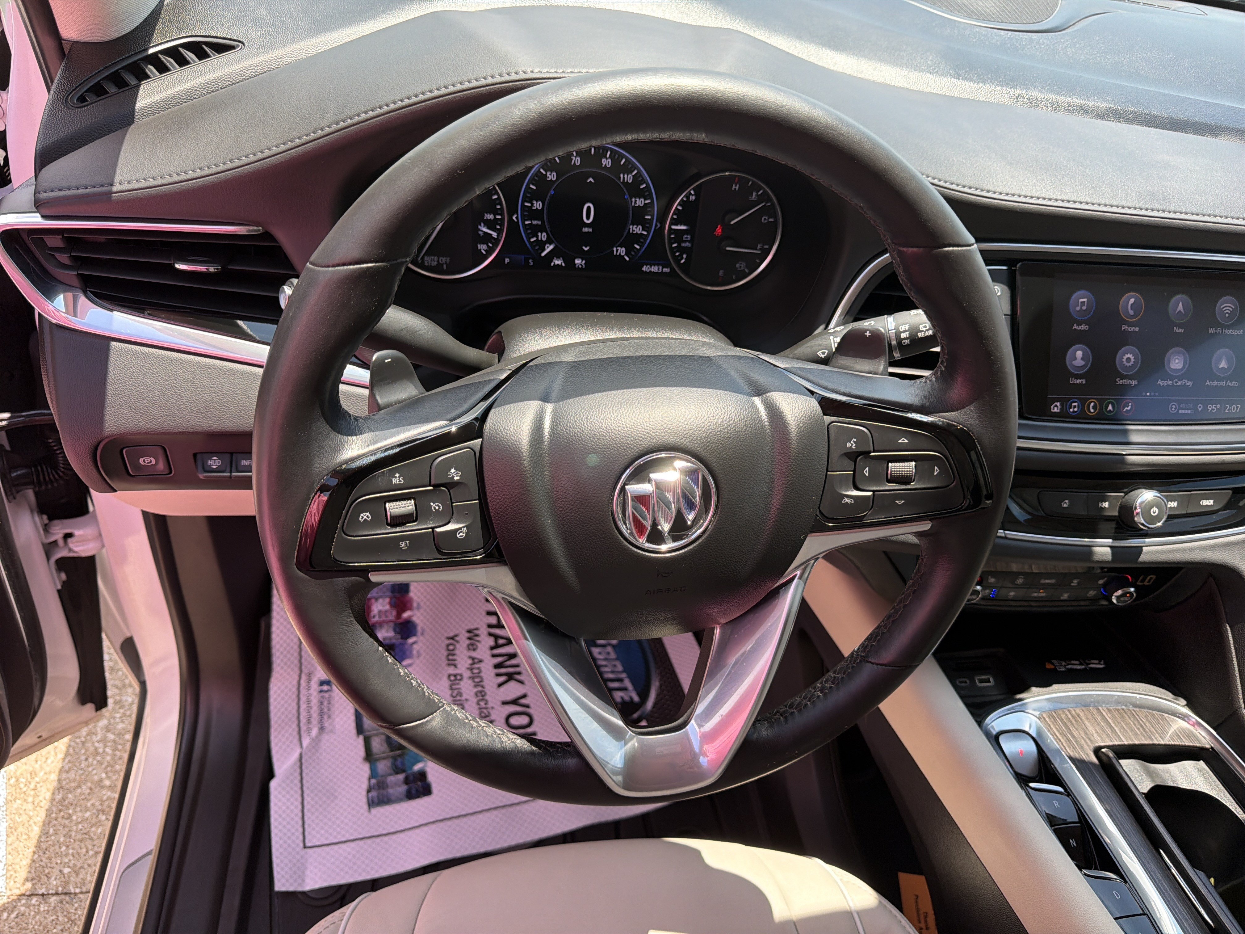 Used 2022 Buick Enclave Avenir FWD image 16