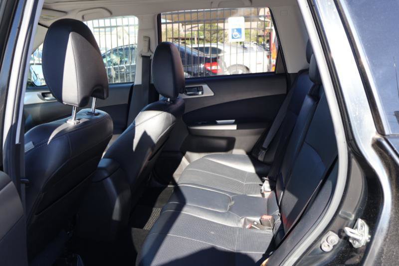 Used 2010 Subaru Forester 2.5X Limited AWD/4WD image 21
