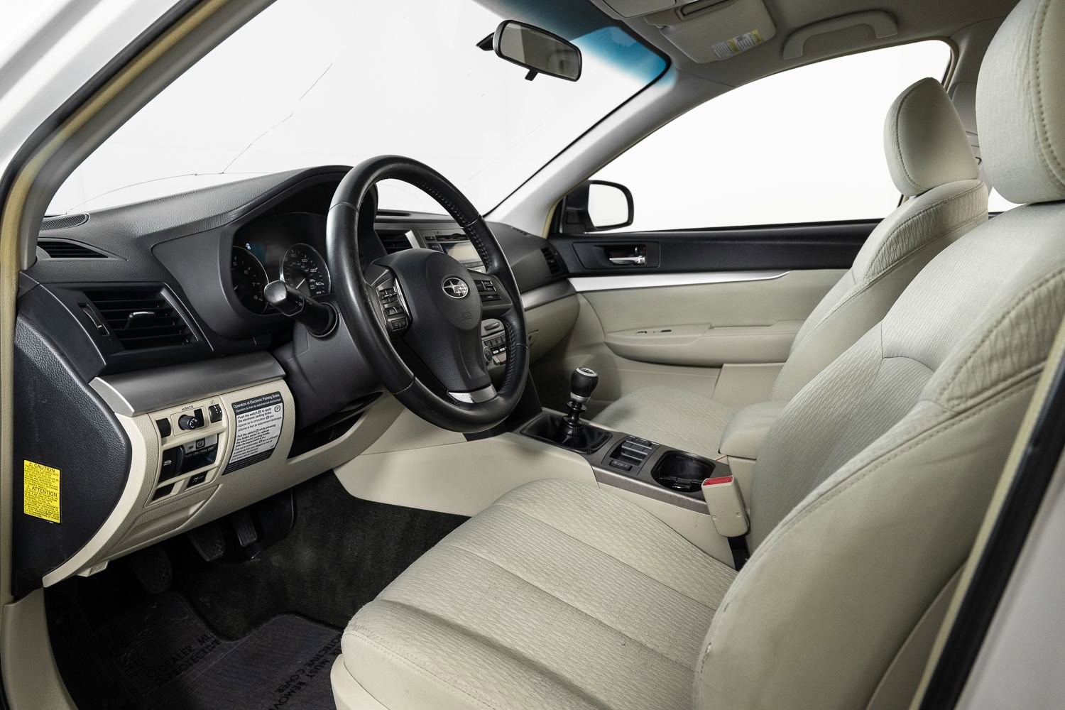 Used 2012 Subaru Outback 2.5i Premium w/ All-Weather Pkg image 14