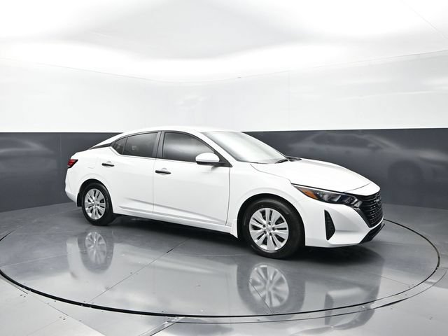 Used 2025 Nissan Sentra S w/ Lighting Package FWD image 1