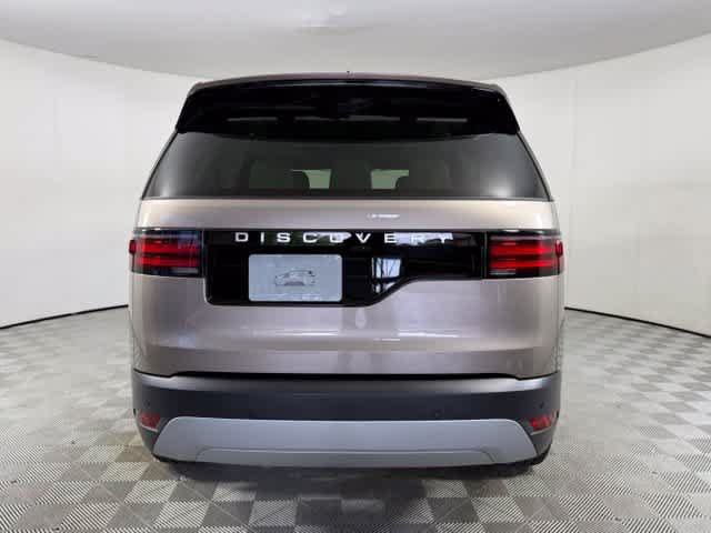 New 2026 Land Rover Discovery S AWD/4WD image 3