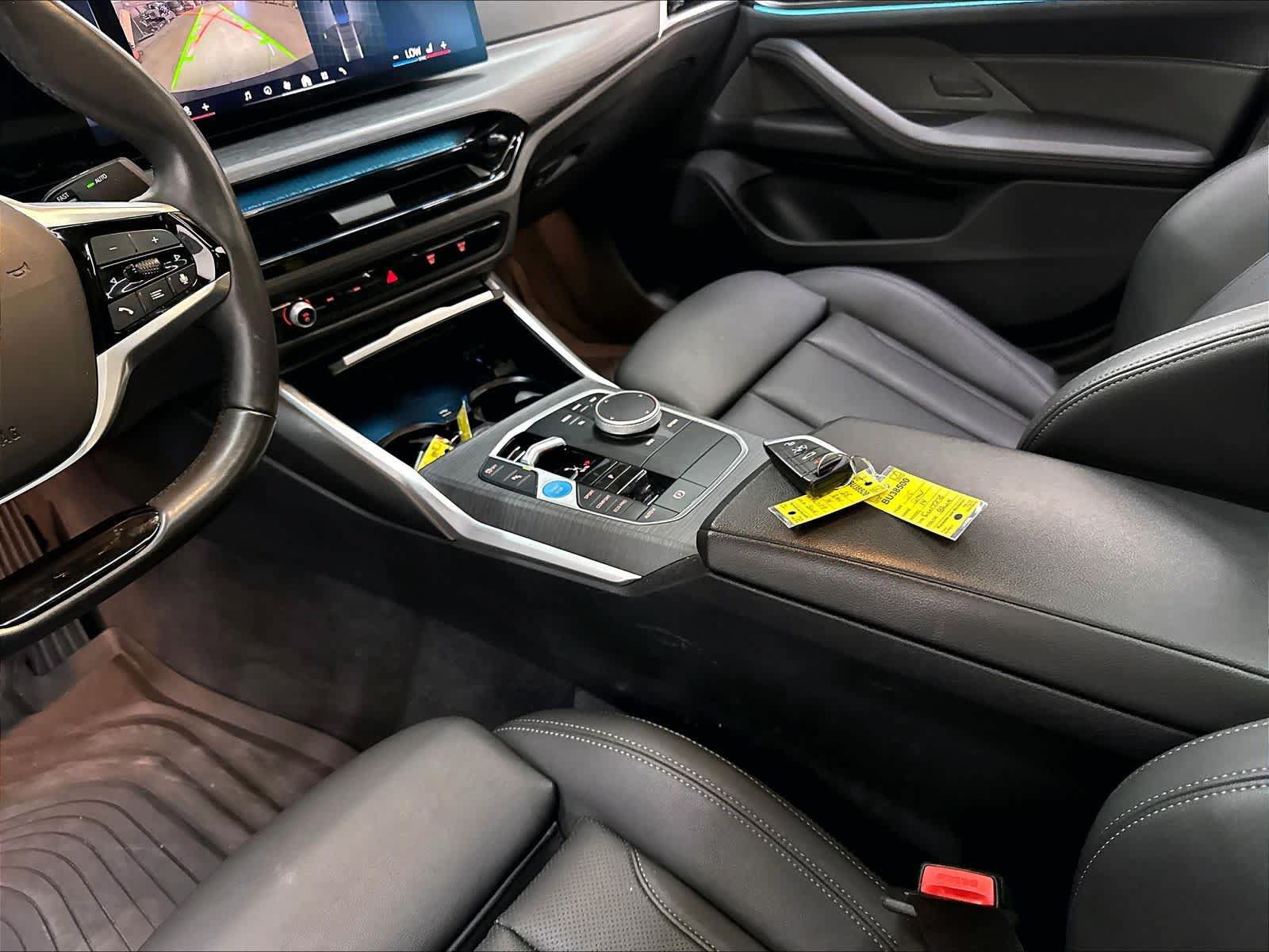 Used 2025 BMW i4 eDrive40 w/ M Sport Package RWD image 19