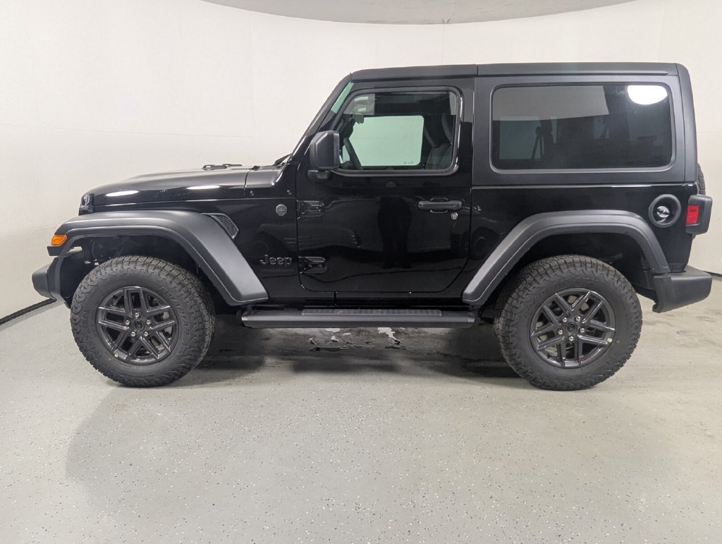 New 2026 Jeep Wrangler Sport AWD/4WD image 4