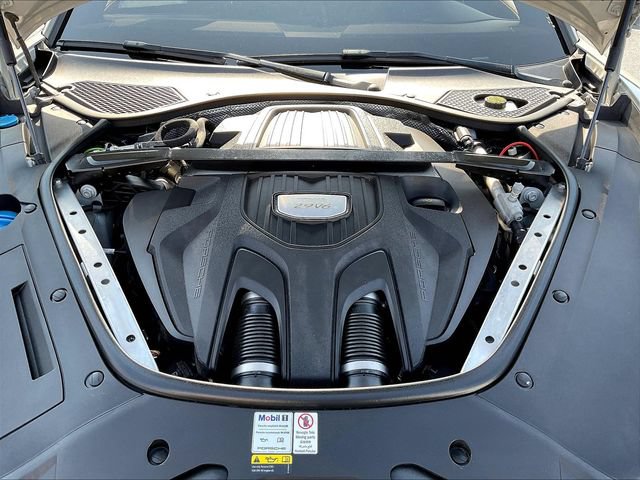 Used 2021 Porsche Panamera RWD image 31