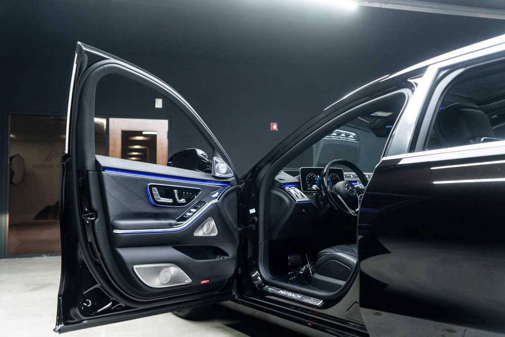 Used 2024 Mercedes-Benz Maybach S 680 4MATIC image 30