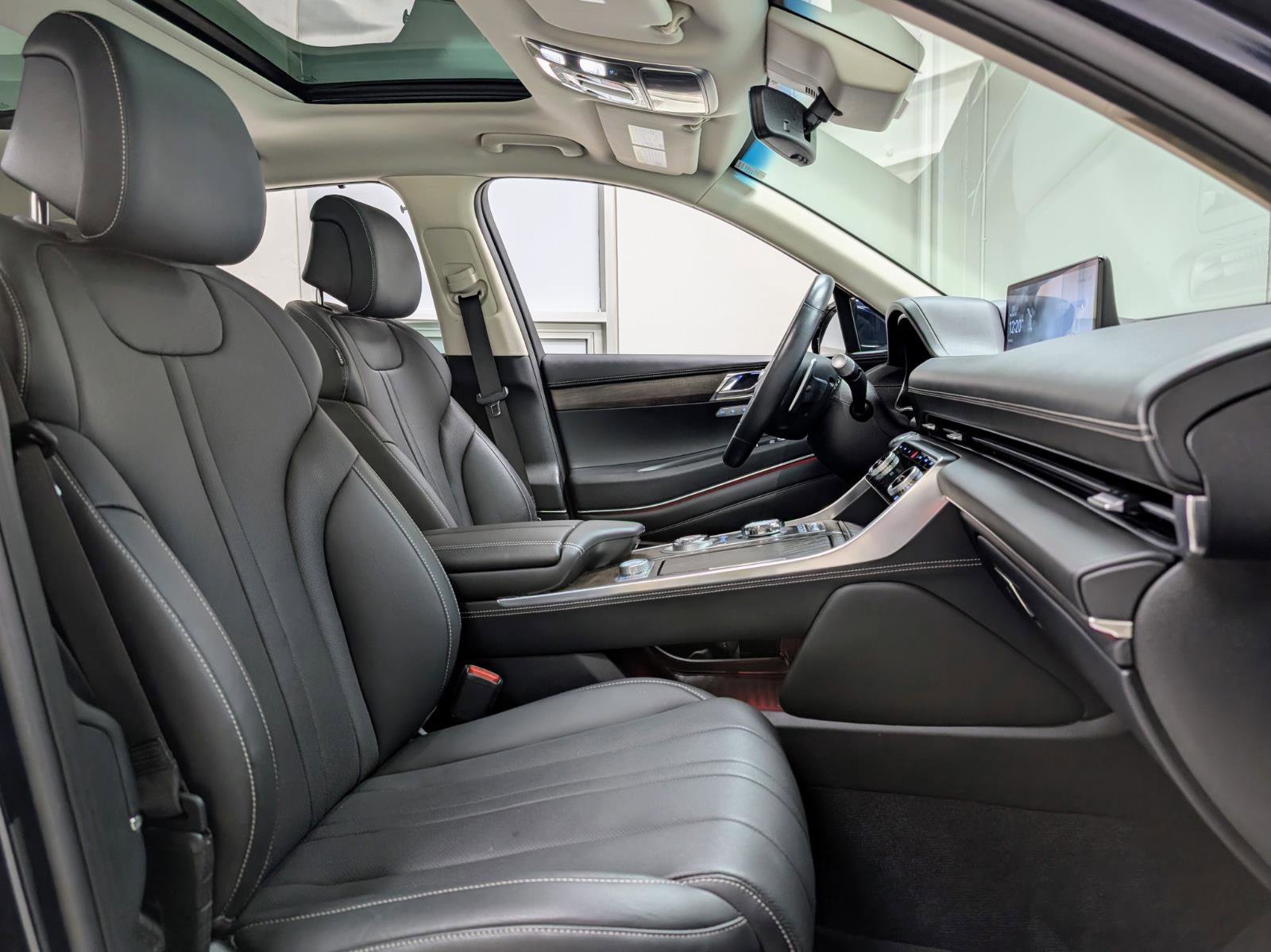 Used 2024 Genesis GV80 3.5T image 26