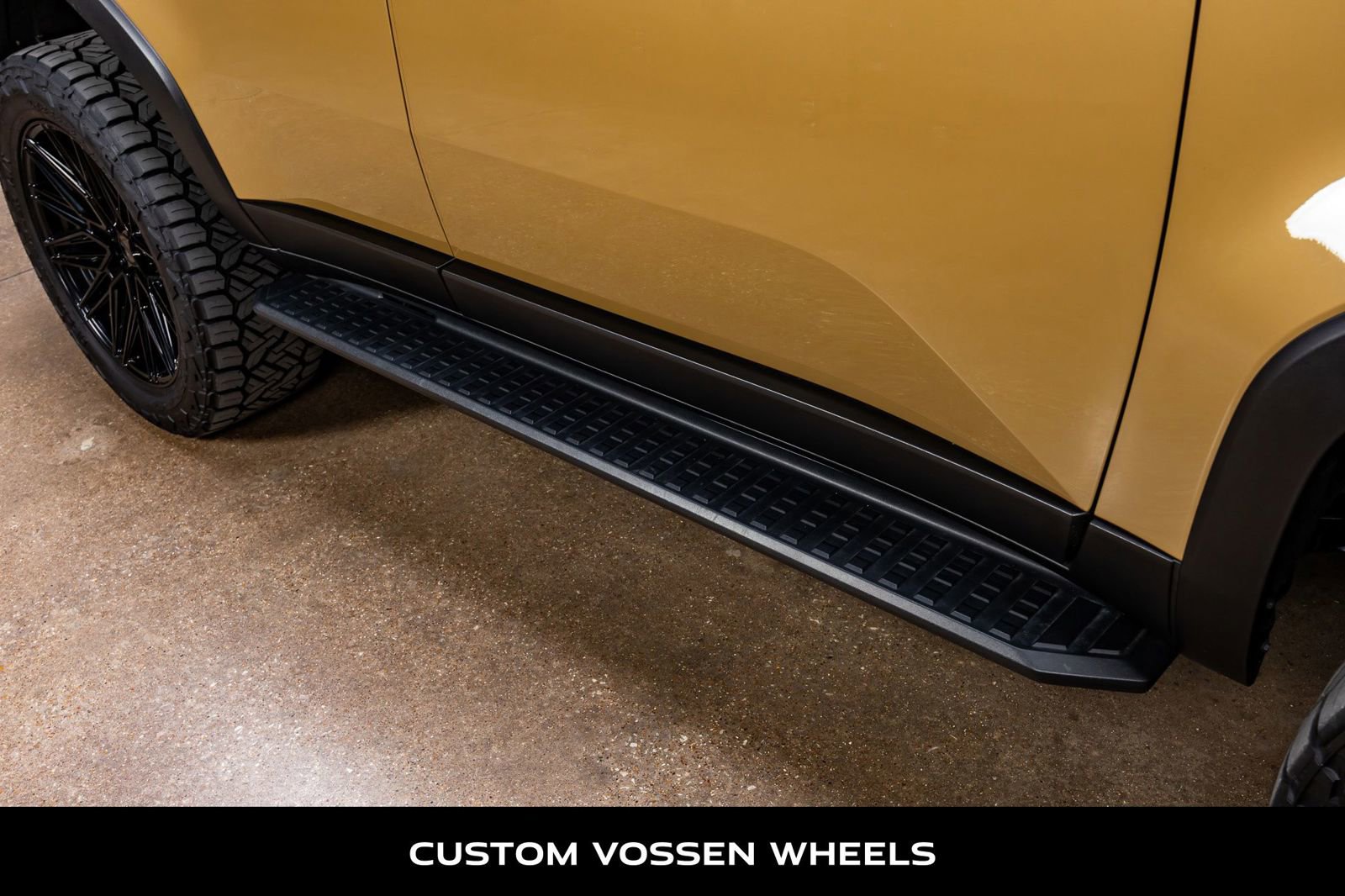 Used 2025 Toyota Land Cruiser w/ Premium Package image 12